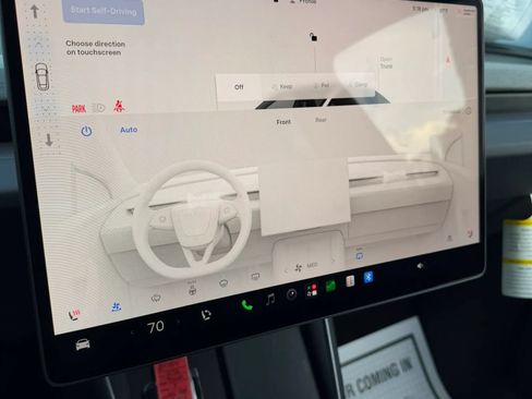 Used 2026 Tesla Model Y Long Range RWD image 36
