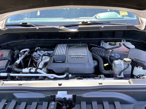 Used 2023 Chevrolet Silverado 1500 RST w/ Convenience Package II AWD/4WD image 35