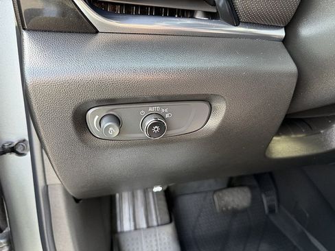 Used 2023 Chevrolet Traverse RS w/ LPO, Floor Liner Package FWD image 20