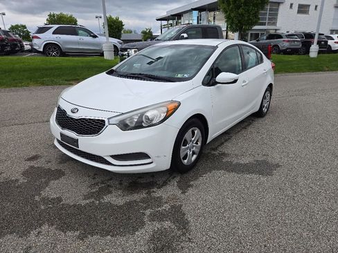 Used 2016 Kia Forte LX FWD image 9