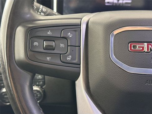 Used 2025 GMC Sierra 1500 SLT AWD/4WD image 18