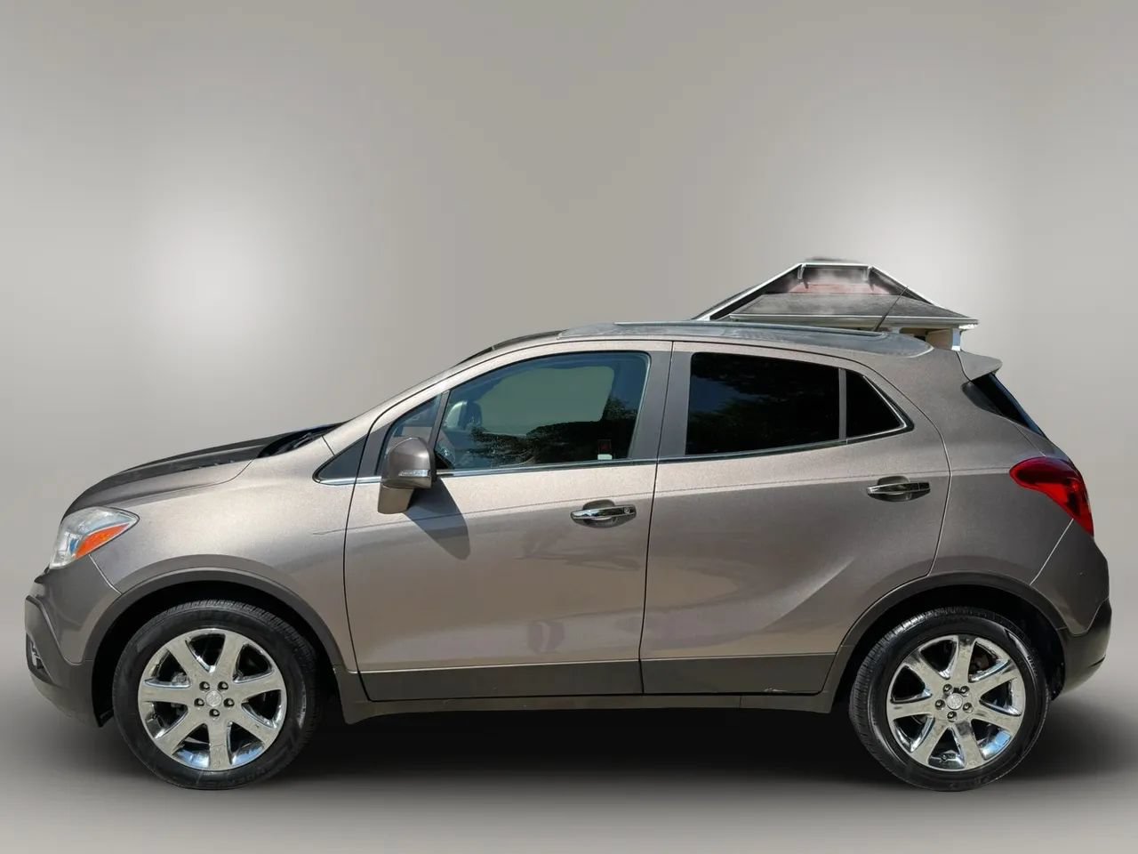 Used 2014 Buick Encore Leather FWD image 2