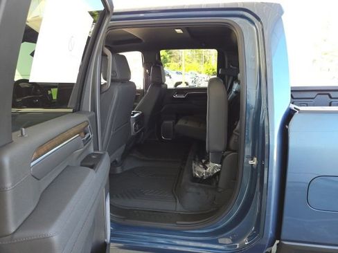 New 2026 Chevrolet Silverado 2500 High Country w/ Z71 Off-Road Package AWD/4WD image 32