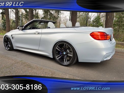 Used 2015 BMW M4 Convertible image 12