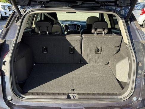 Used 2018 GMC Terrain Denali w/ Advanced Safety Package image 11