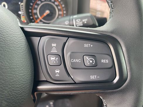 New 2025 Jeep Gladiator Rubicon AWD/4WD image 29