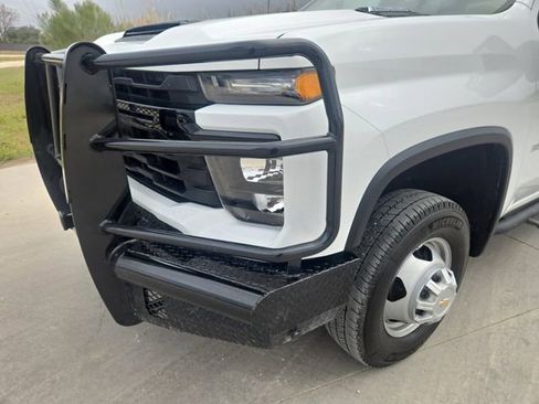 Used 2025 Chevrolet Silverado 3500 W/T w/ WT Convenience Package image 29