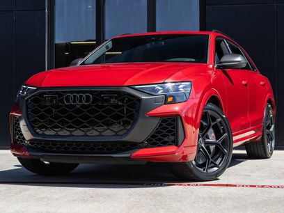 Used 2025 Audi RS Q8 performance