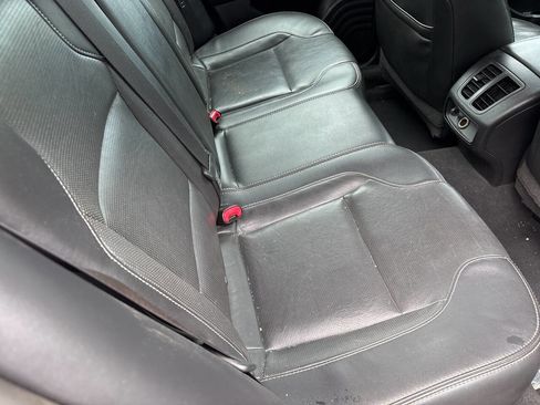Used 2011 Ford Taurus Limited FWD image 7