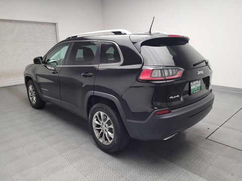 Used 2019 Jeep Cherokee Latitude Plus w/ Cold Weather Group image 5