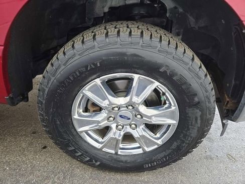 Used 2017 Ford F150 XLT w/ Equipment Group 302A Luxury image 16