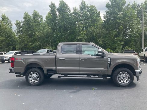 New 2026 Ford F250 Lariat AWD/4WD image 4