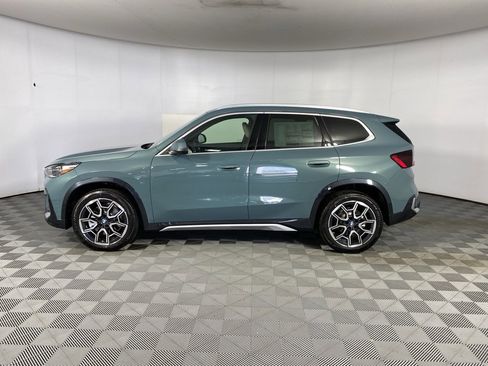 New 2025 BMW X1 xDrive28i w/ Premium Package image 5