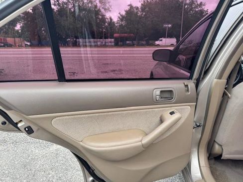 Used 2002 Honda Civic LX image 13