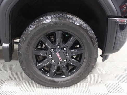 Used 2025 GMC Sierra 2500 AT4 AWD/4WD image 46