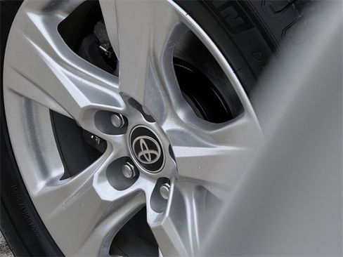 Certified 2021 Toyota RAV4 XLE image 41