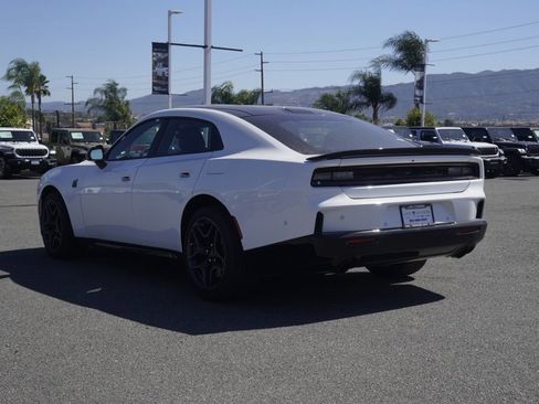 New 2026 Dodge Charger Scat Pack w/ Blacktop Package AWD/4WD image 6