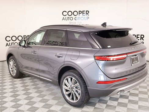 New 2026 Lincoln Corsair Premiere FWD image 23