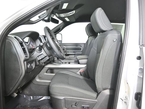 New 2026 RAM 3500 Big Horn AWD/4WD image 20