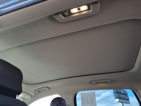 Used 2019 Lincoln Nautilus Reserve image 8