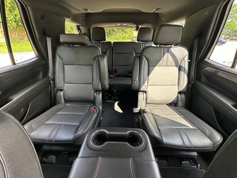 Used 2023 Chevrolet Tahoe RST w/ Luxury Package AWD/4WD image 19