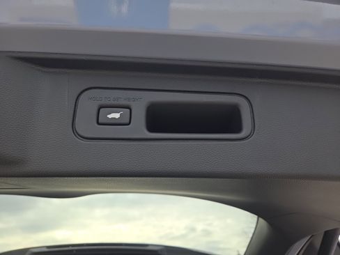 New 2025 Honda Pilot Touring image 42