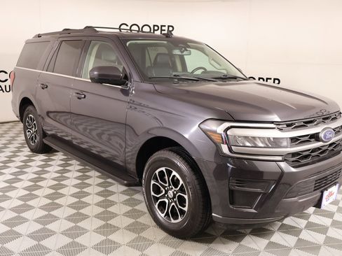 Used 2024 Ford Expedition Max XLT image 1