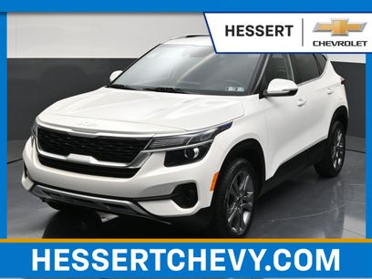 Used 2023 Kia Seltos S w/ Navigation Package