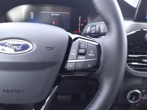 Used 2025 Ford Escape Active w/ Cold Weather Package image 18