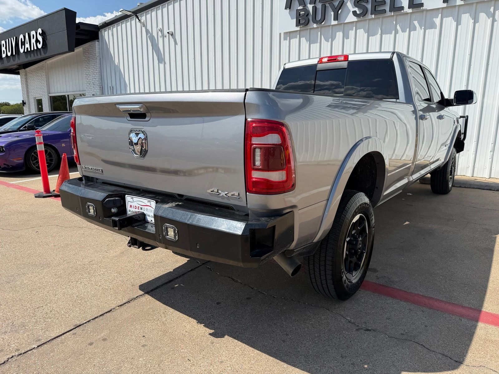 Used 2021 RAM 3500 Laramie AWD/4WD image 7
