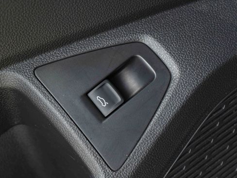 Used 2022 Volkswagen Jetta GLI Autobahn FWD image 40