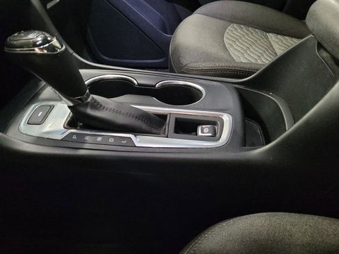 Used 2018 Chevrolet Equinox LT AWD/4WD image 26