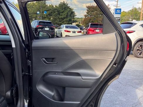 Used 2024 Hyundai Kona SEL FWD image 24