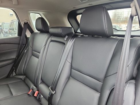 Used 2024 Nissan Rogue SL image 25