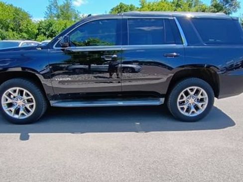 Used 2015 GMC Yukon SLT w/ Open Road Package AWD/4WD image 3