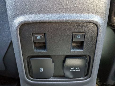 Used 2023 Ford Bronco Badlands AWD/4WD image 20