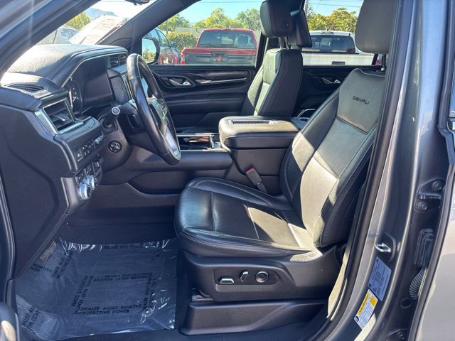 Used 2021 GMC Yukon Denali w/ Denali Ultimate Package AWD/4WD image 14