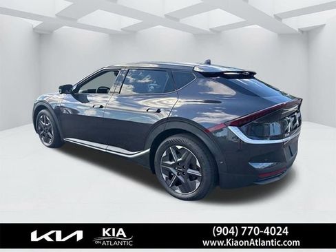 New 2025 Kia EV6 Light w/ Light LR Technology Package image 5
