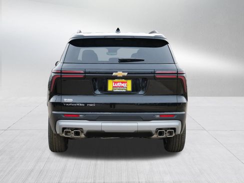 New 2026 Chevrolet Traverse LT w/ Driver Confidence Package image 4
