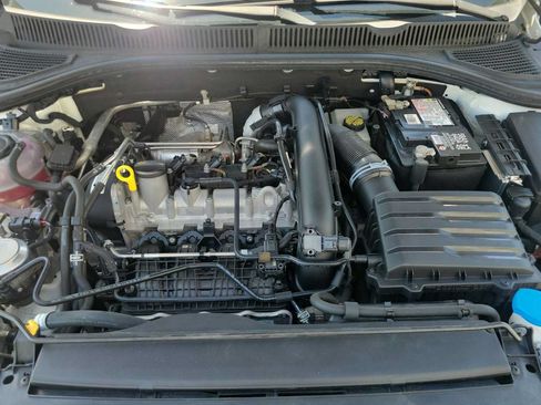 Used 2021 Volkswagen Jetta R-Line w/ R-Line Cold Weather Package FWD image 13
