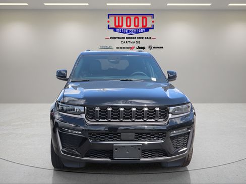 New 2026 Jeep Grand Cherokee Limited AWD/4WD image 9