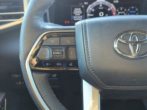 Used 2024 Toyota Sequoia Platinum AWD/4WD image 13