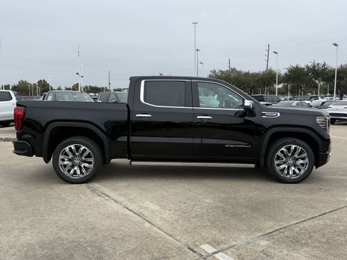 New 2026 GMC Sierra 1500 Denali w/ Denali Reserve Package image 3