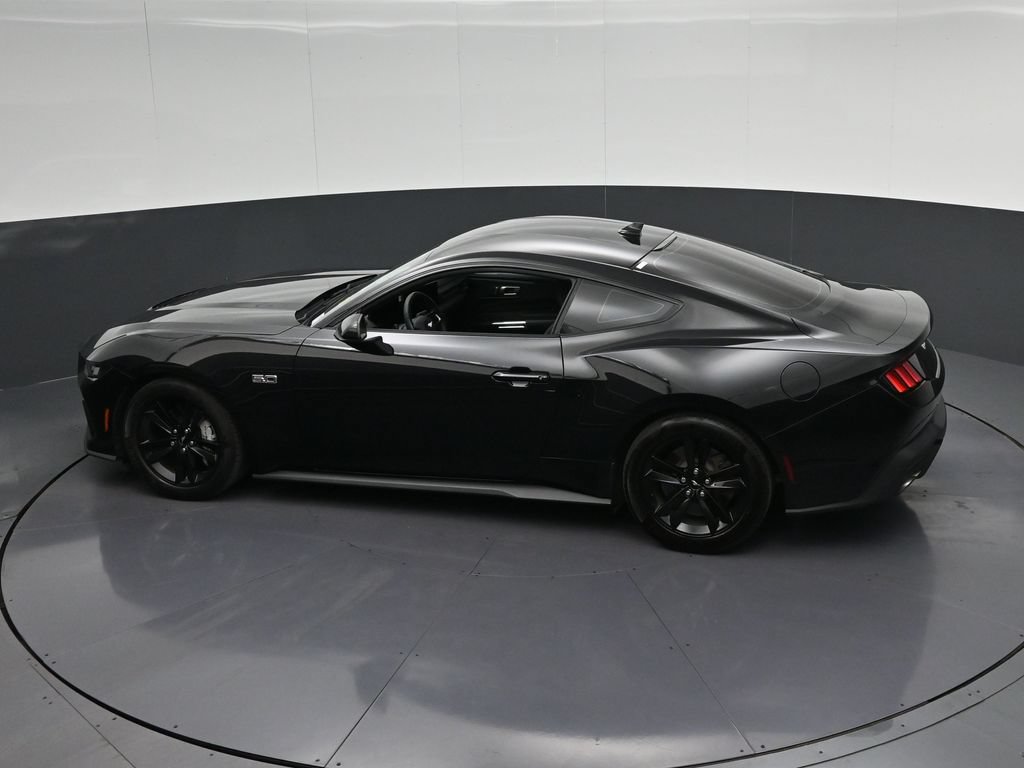 Used 2024 Ford Mustang GT RWD image 22