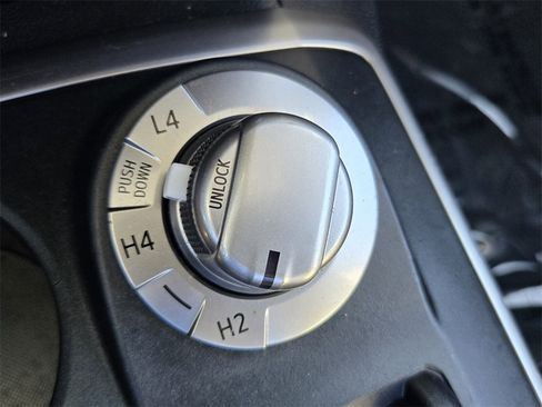 Used 2022 Toyota 4Runner SR5 Premium image 25