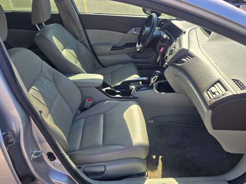 Used 2012 Honda Civic EX-L image 9