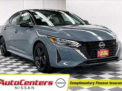 New 2025 Nissan Sentra SR w/ SR Premium Package FWD image 1