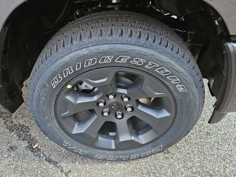 New 2026 RAM 1500 Big Horn AWD/4WD image 16