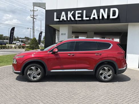 Used 2023 Hyundai Santa Fe SEL w/ Premium Package AWD/4WD image 3