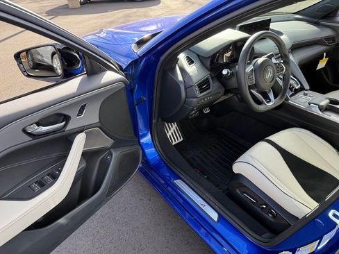 Certified 2025 Acura TLX SH-AWD w/ A-SPEC Pkg image 13